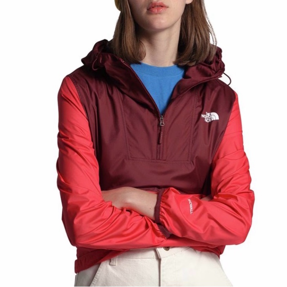 NWOT The North Face women’s Fanorak Jacket size XS